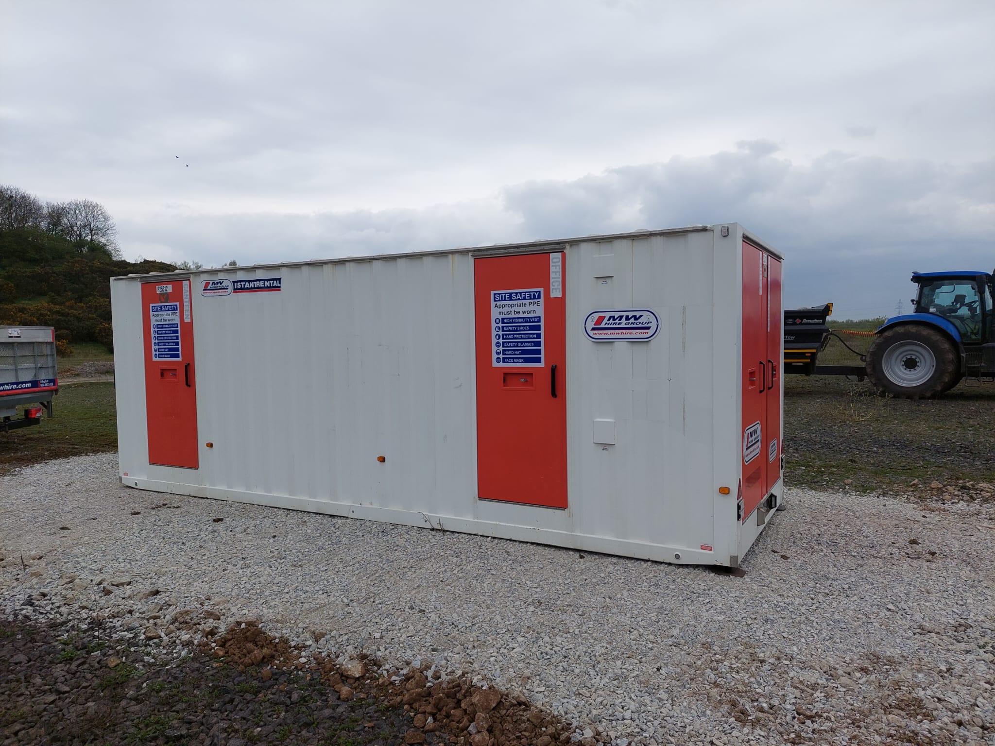 Mobile Canteen/office delivered to a site in Cork for Rental Project