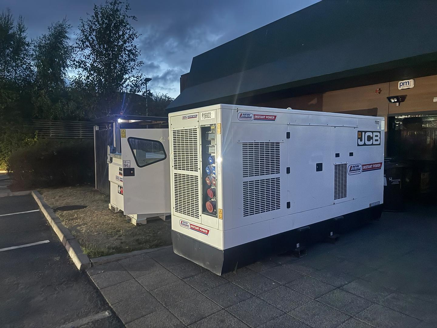 Emergency Power needed! We supplied it 🫡 JCB Generator and Fuel Tank powering through the night ⚡️