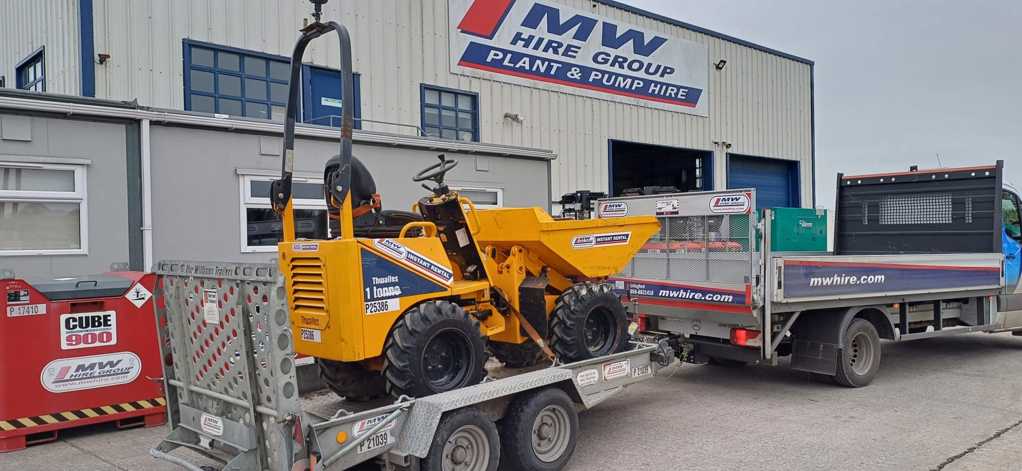 1 Tonne Dumper Loaded and ready for delivery ex Urlingford 