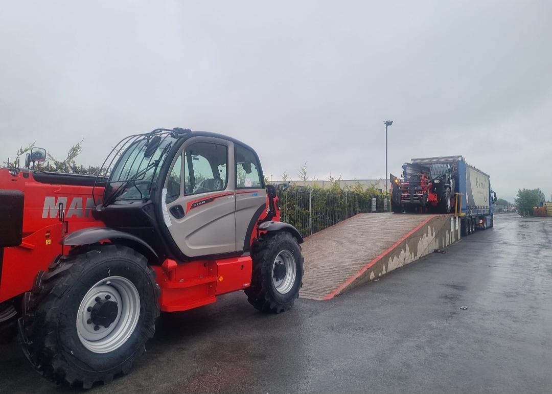 2 ex Rental Manitou 1840 Teleporters - heading to Europe . SOLD