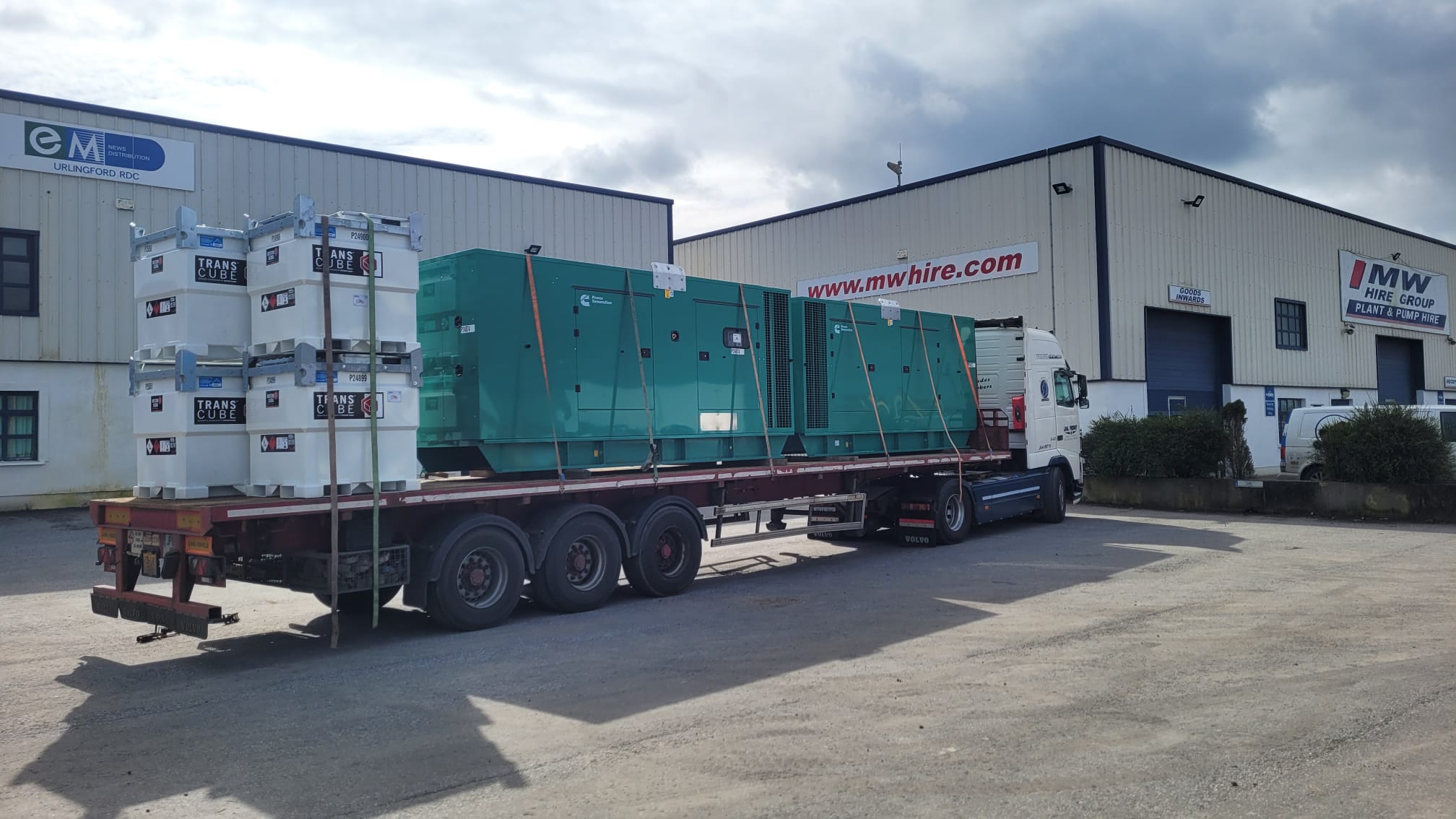 2 x Cummins 550KVA sets SOLD along with Western Global Fuel Tanks - customer collecting
