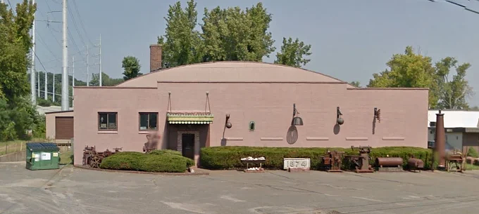 Stanley Machinery Corp's showroom building in Agawam, Massachusetts