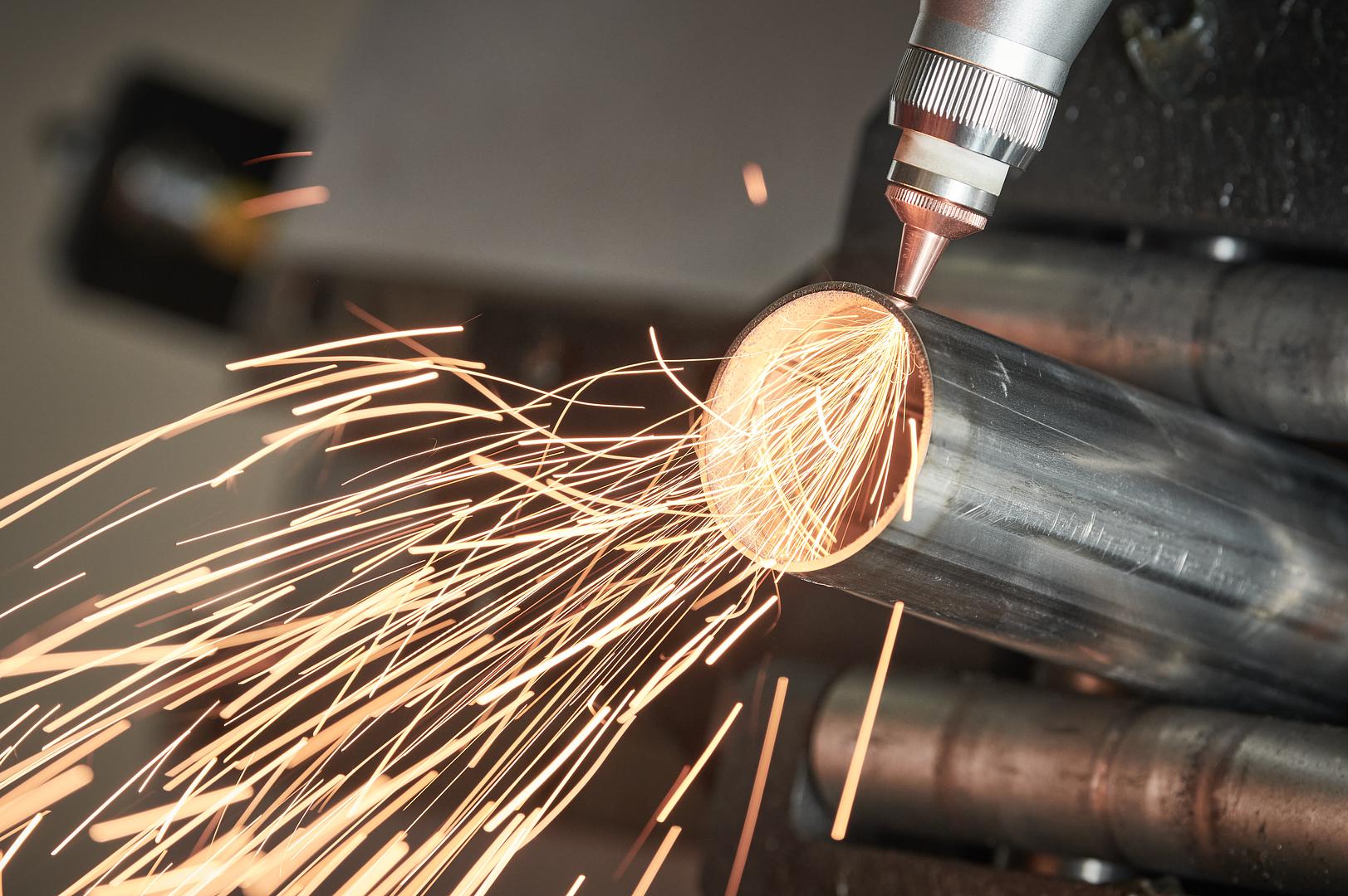Cut off machinery