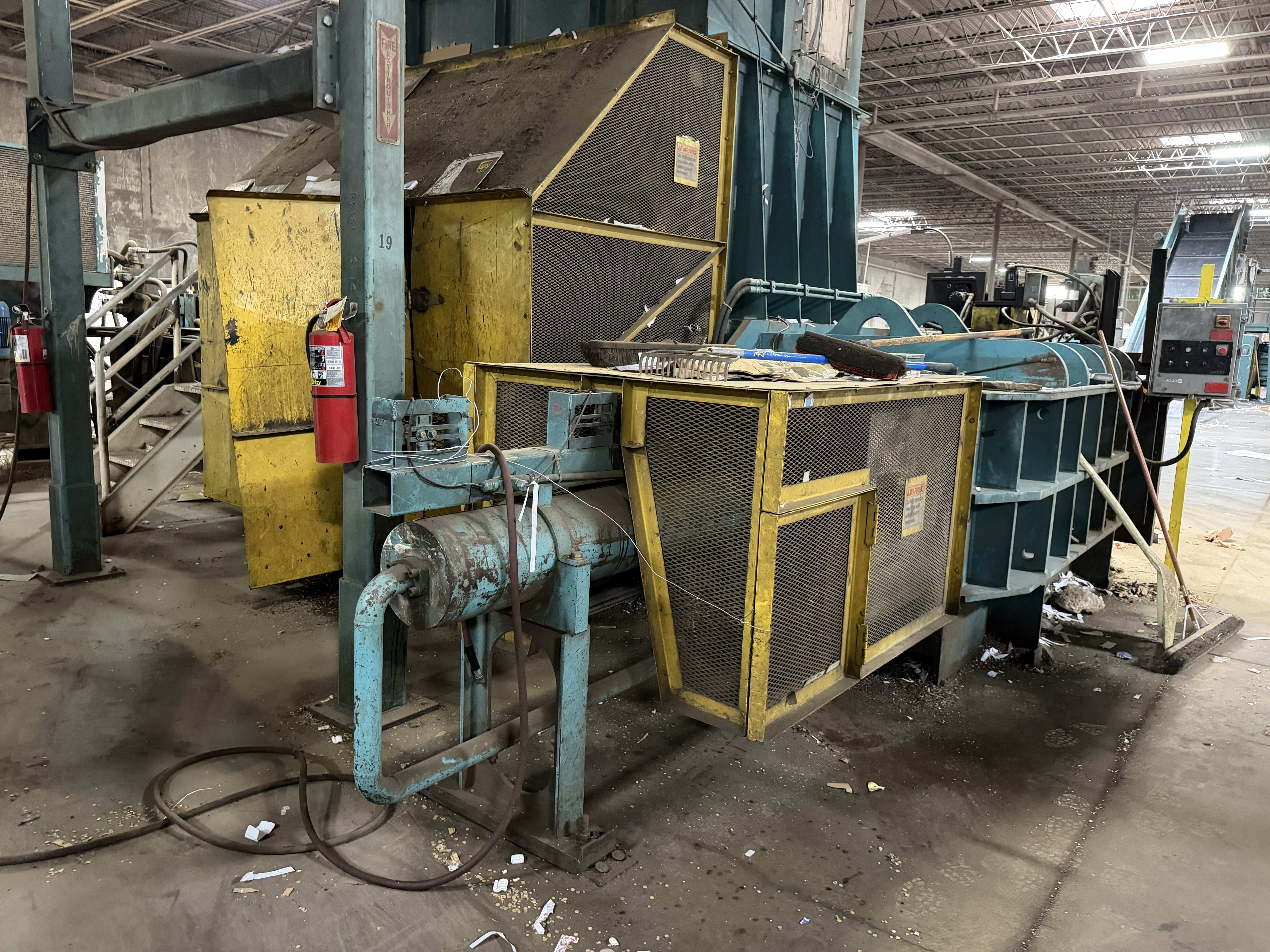 Just Arrived: IPS 1388-100S Two-Ram Industrial Baler With Lid — Available Now!