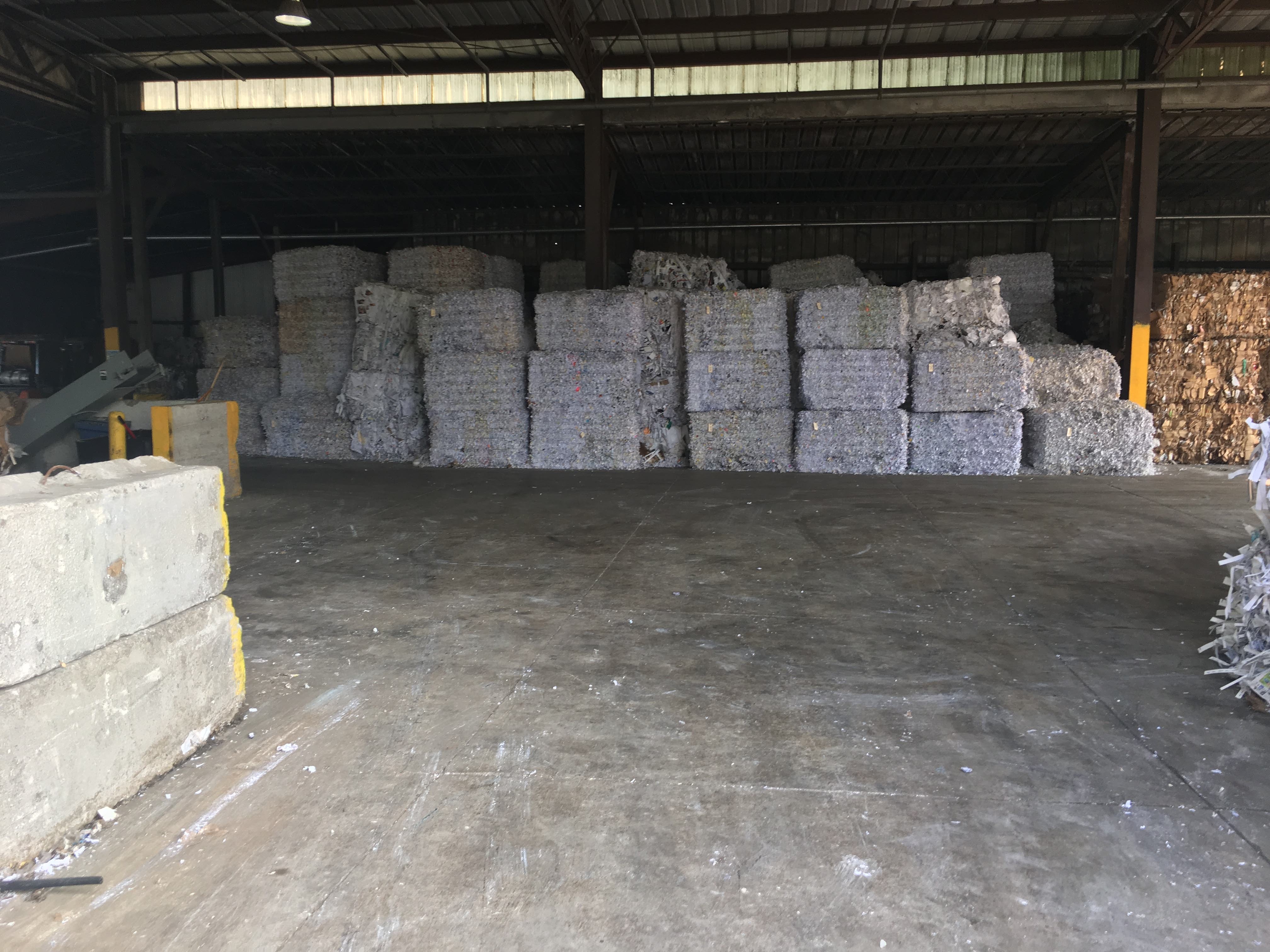 Safe Bale Loading Practices That Protect People and Equipment