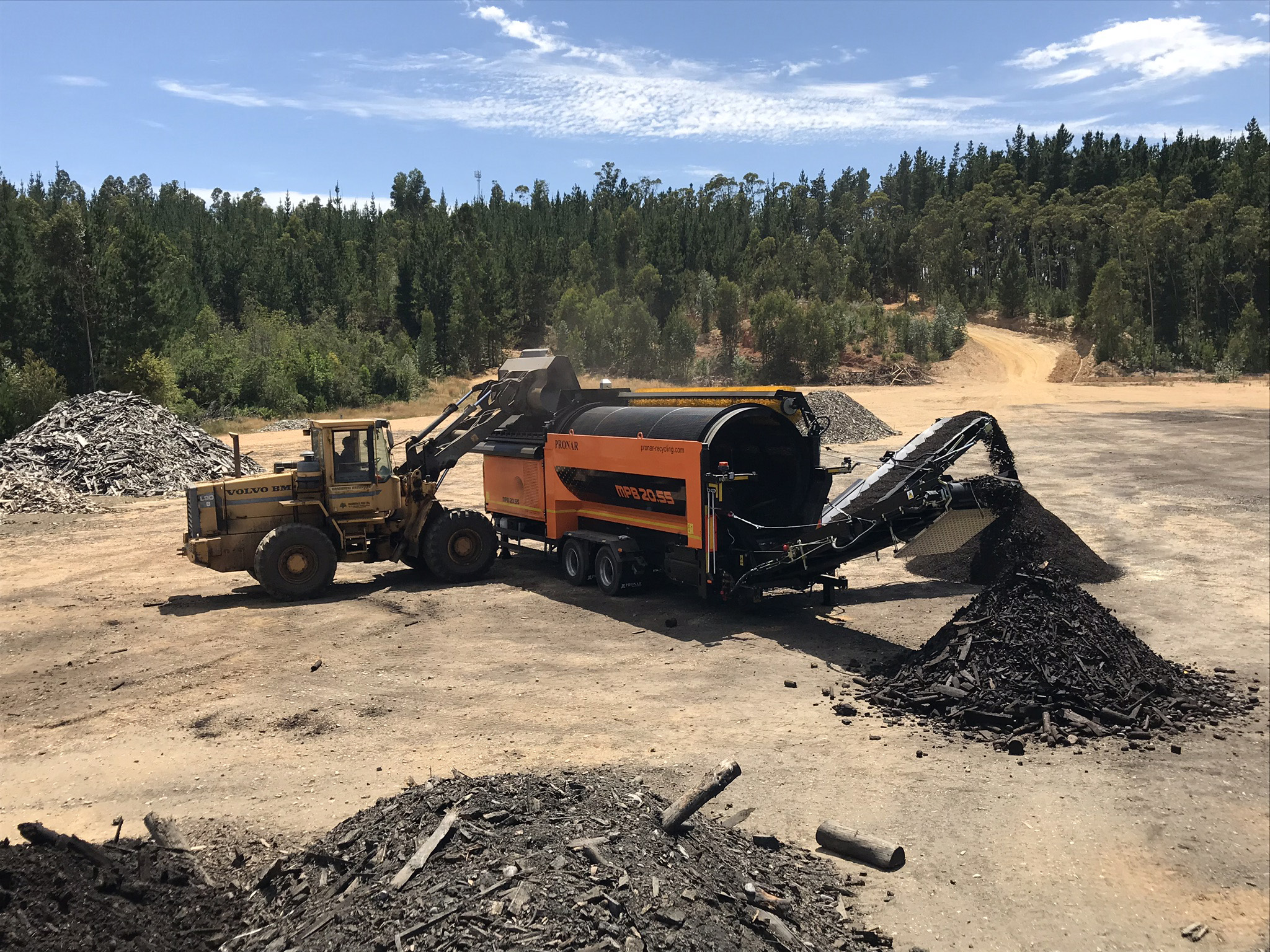 Pronar Trommel Screens for Recycling and Material Processing