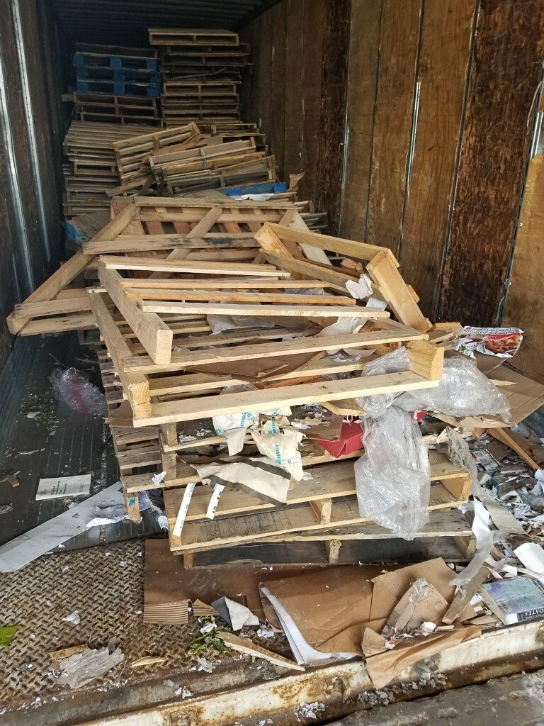 What Really Contributes to Workplace Injuries in Industrial Recycling Operations