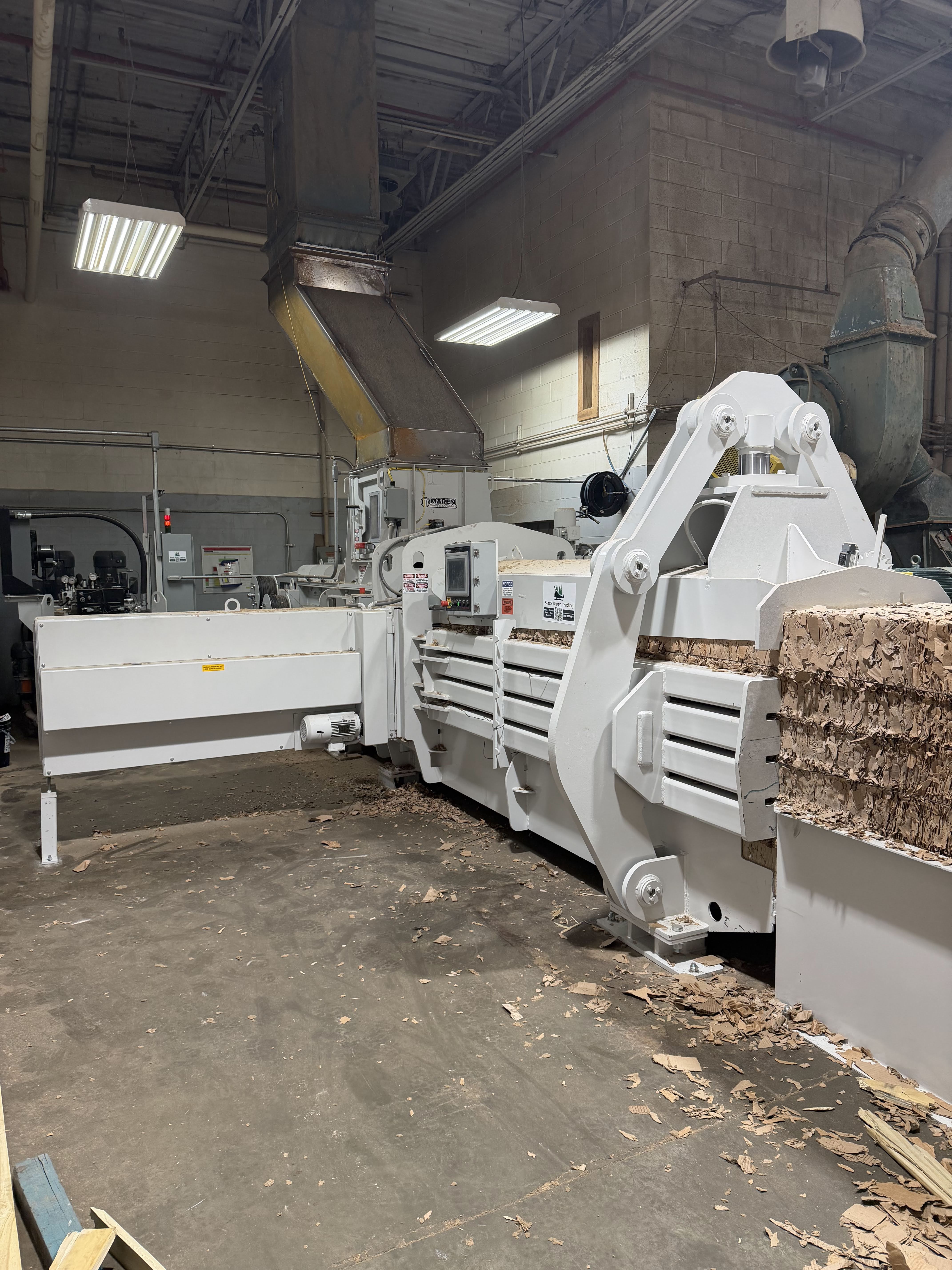 BRT Crew Completes Successful Auto-Tie Baler Installation at Ohio Box Plant