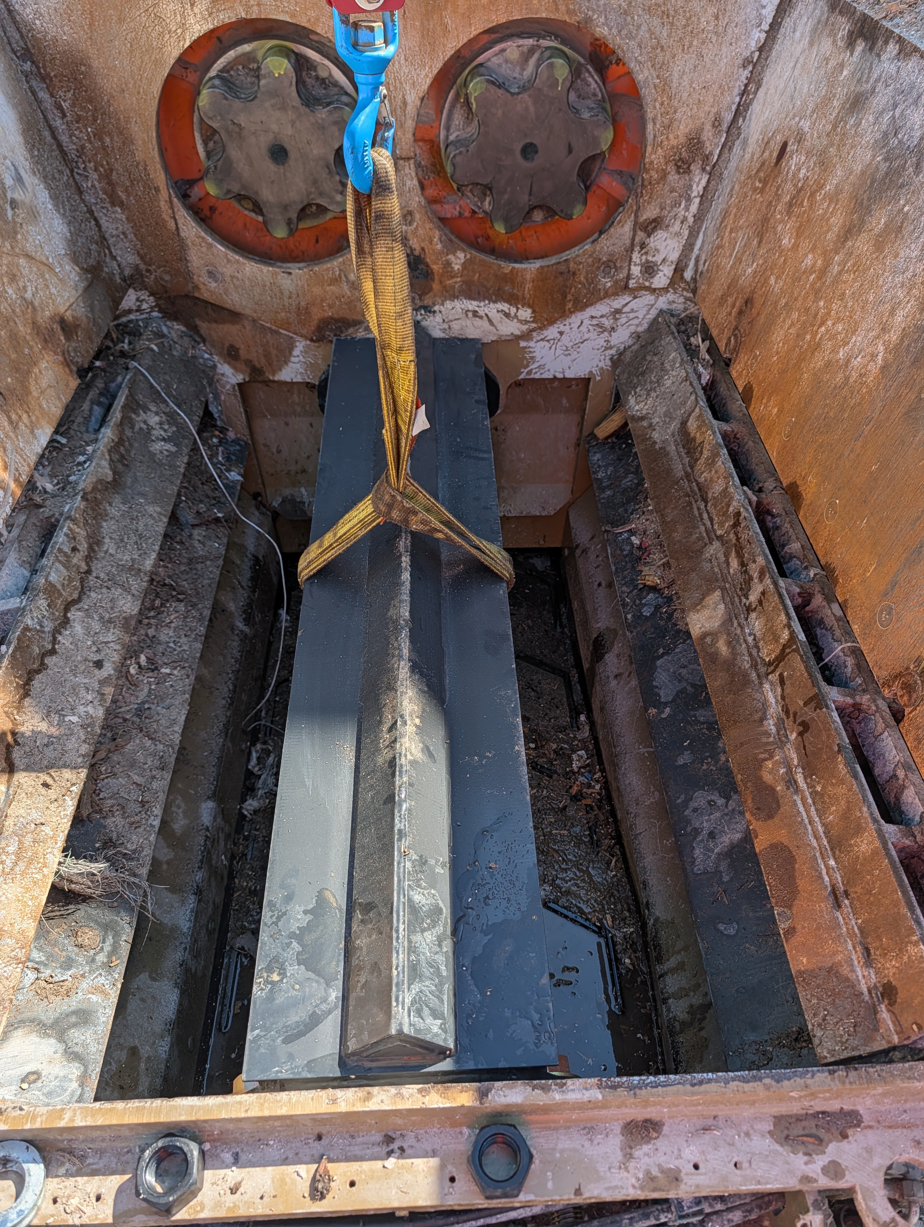 How Preventative Maintenance Improves Mobile Shredder Performance