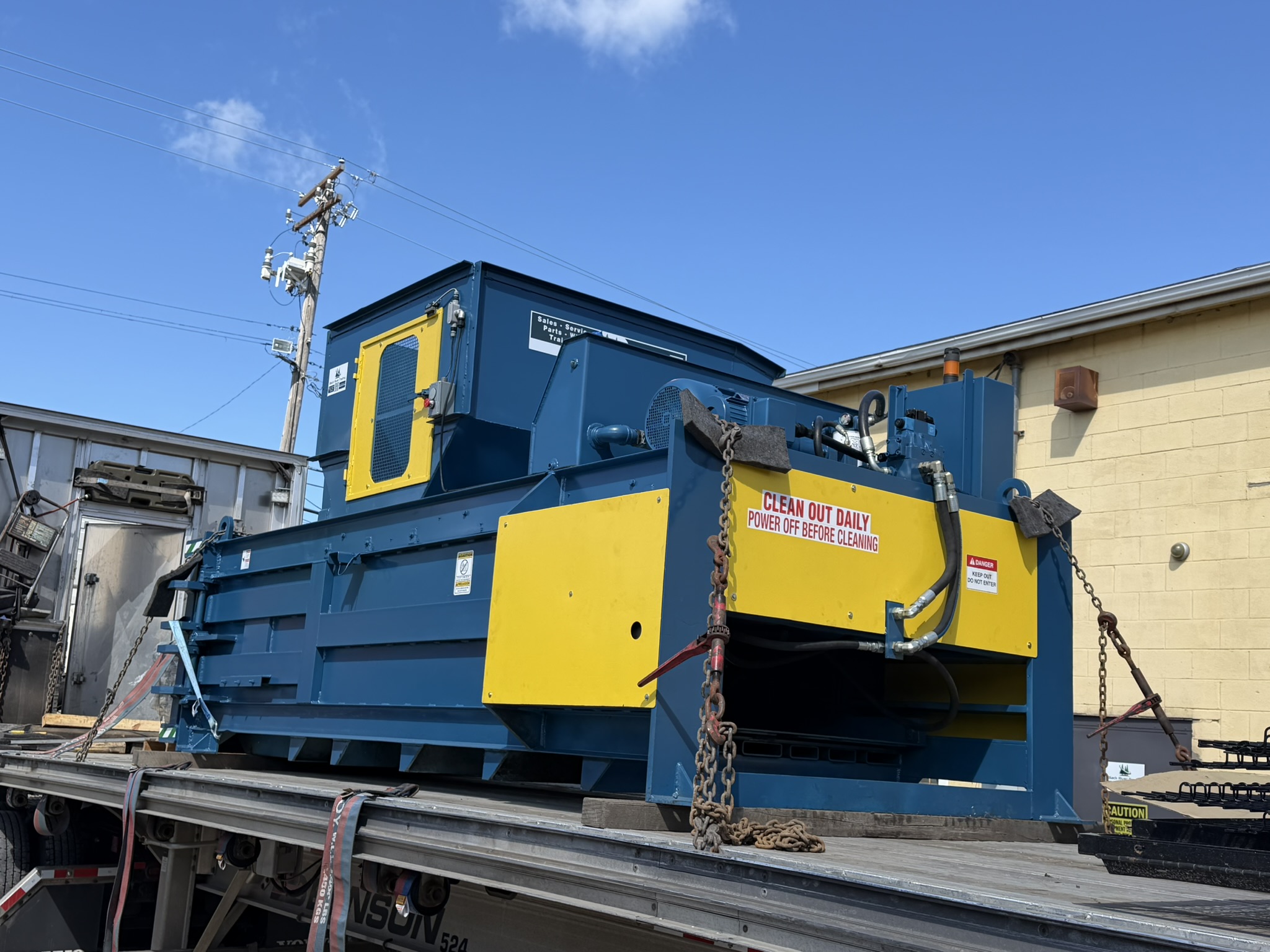 BRT Ships Reconditioned Full-Eject Closed-Door Baler and Box Dumper to Virginia Customer