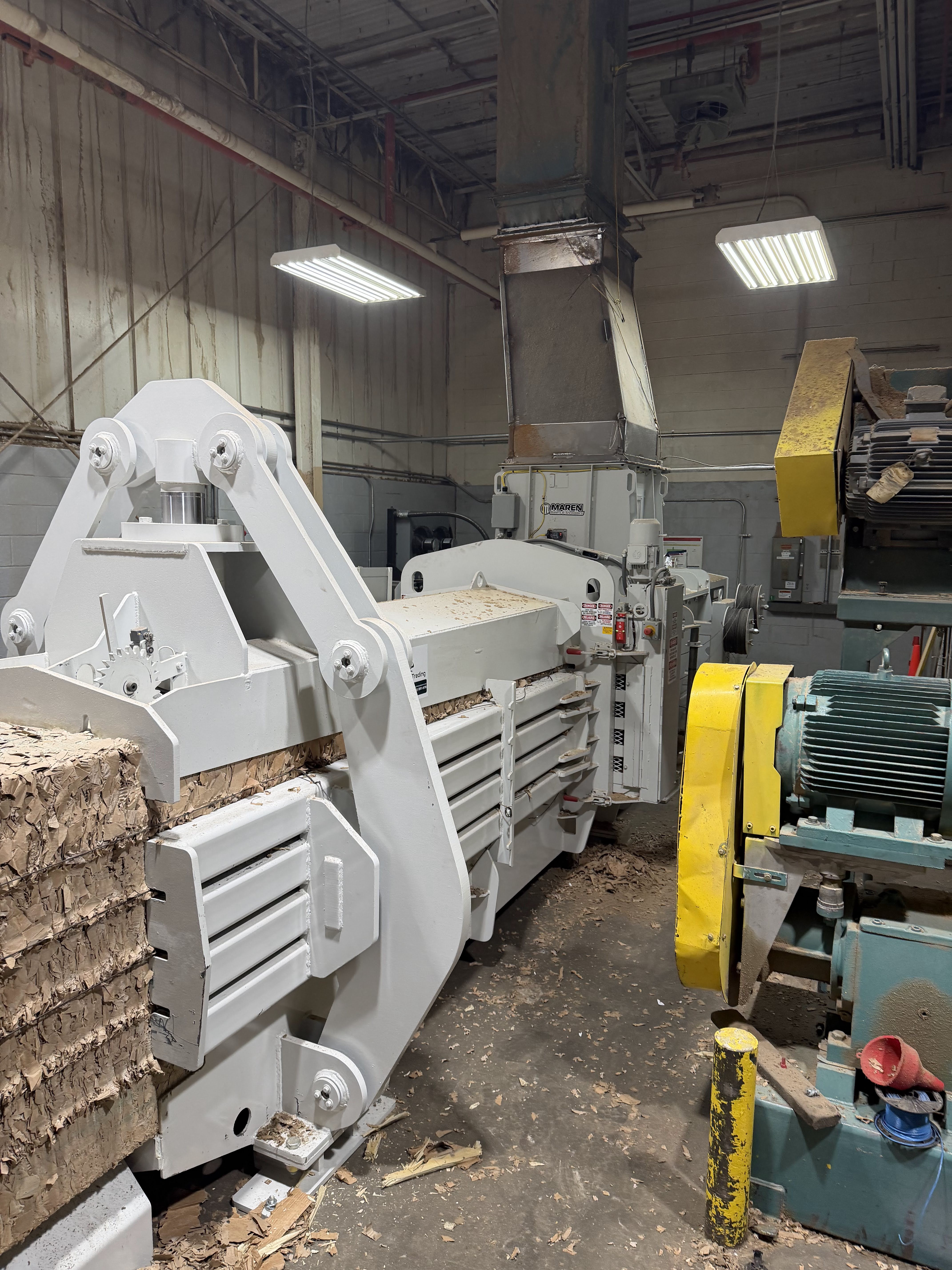 BRT Crew Completes Successful Auto-Tie Baler Installation at Ohio Box Plant