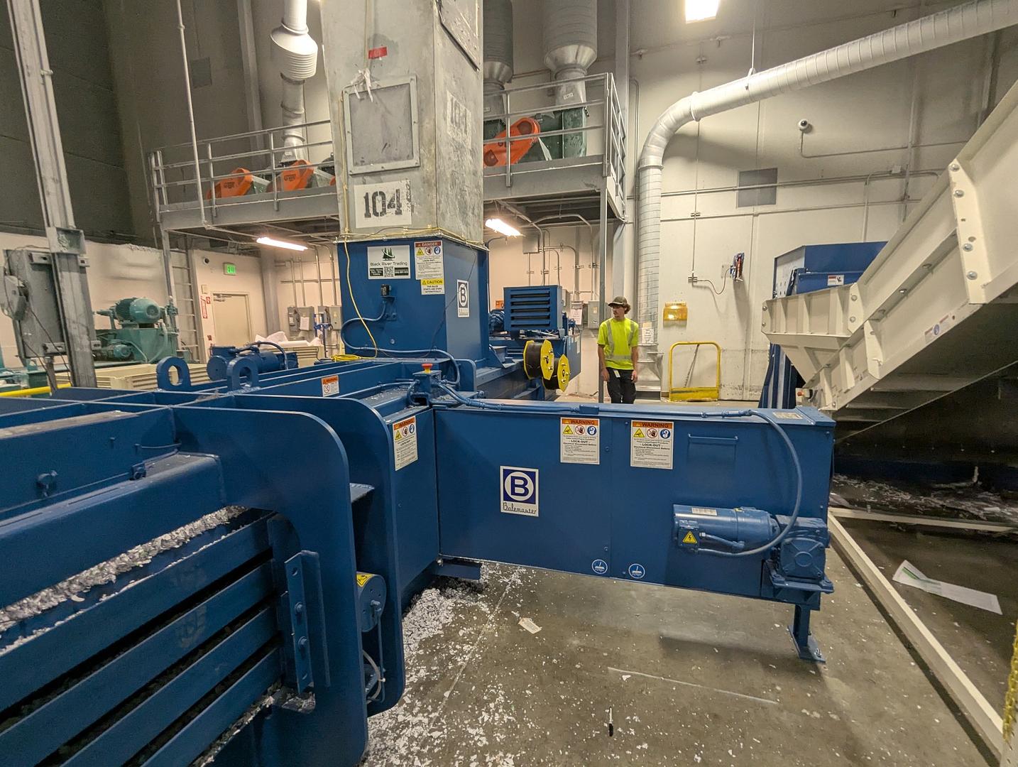 West Coast Success – Balemaster Auto-Tie Baler Installation