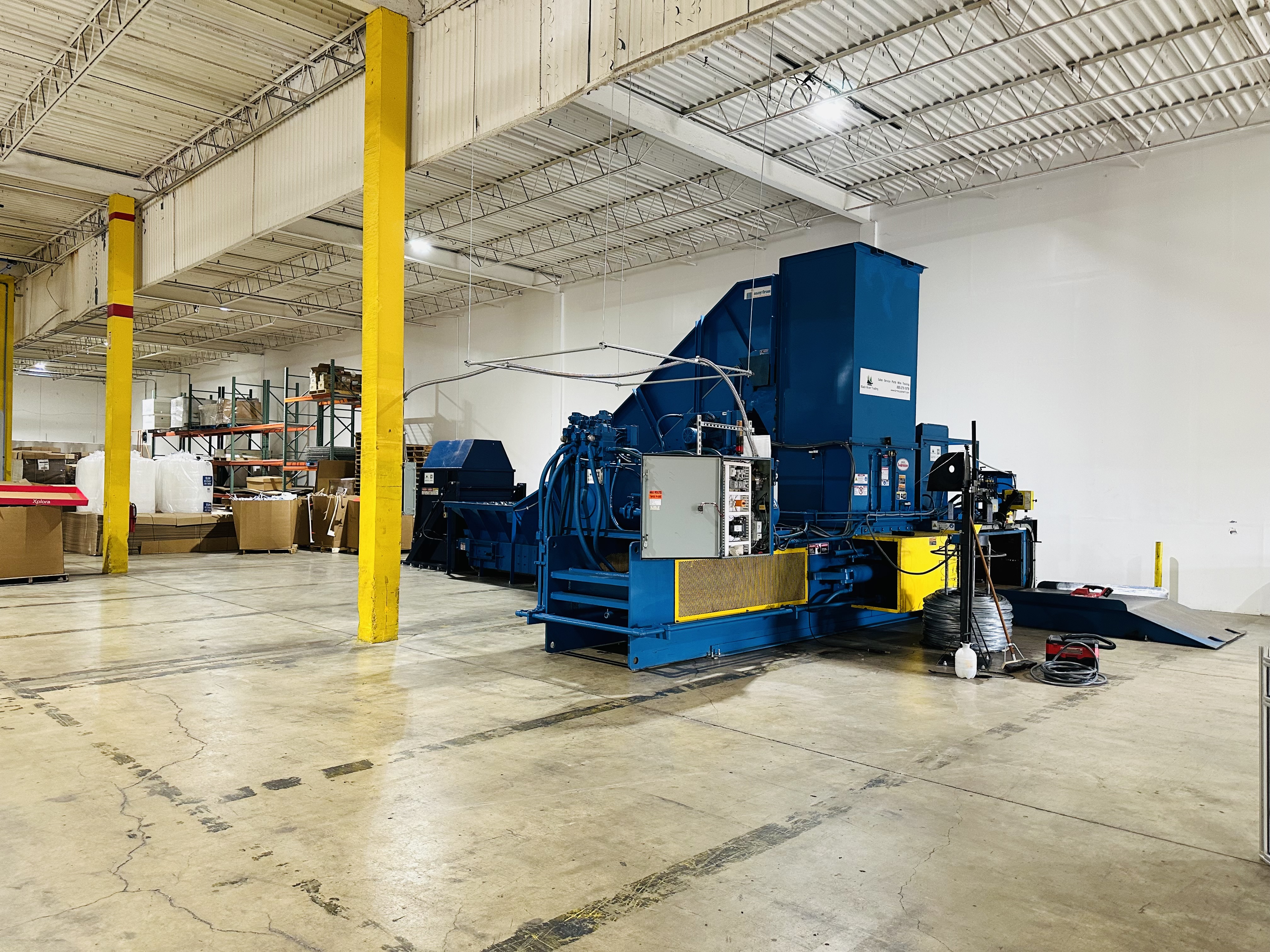 Harris Wolverine Two-Ram Baler: A Proven Industrial Workhorse