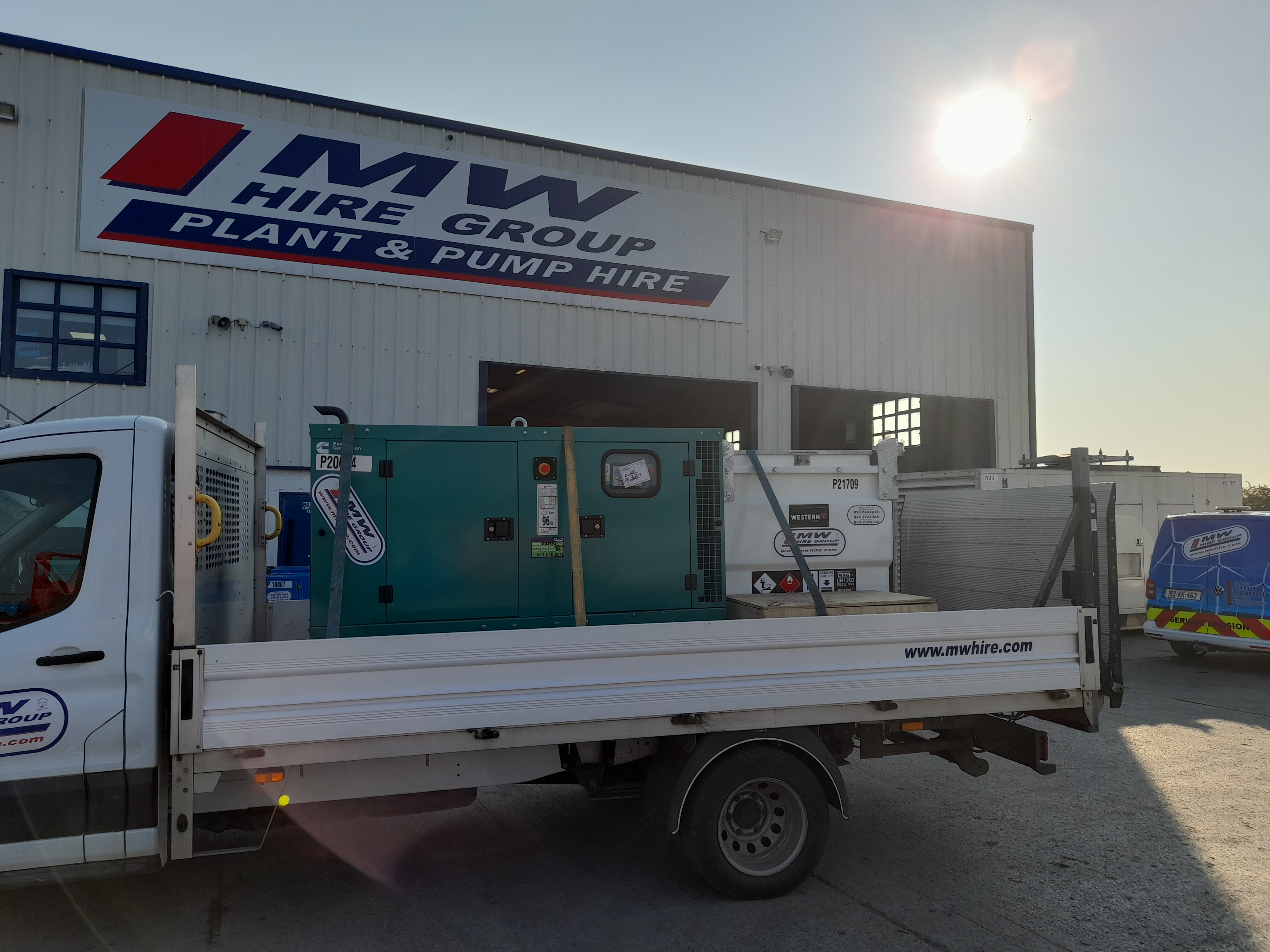 New Cummins C22D5 Complete with 63Amp Changeover Panel and a New Western 10TCC(G) 1,000 Liter Tank SOLD to seperate customers.... heading to sites in Dublin 