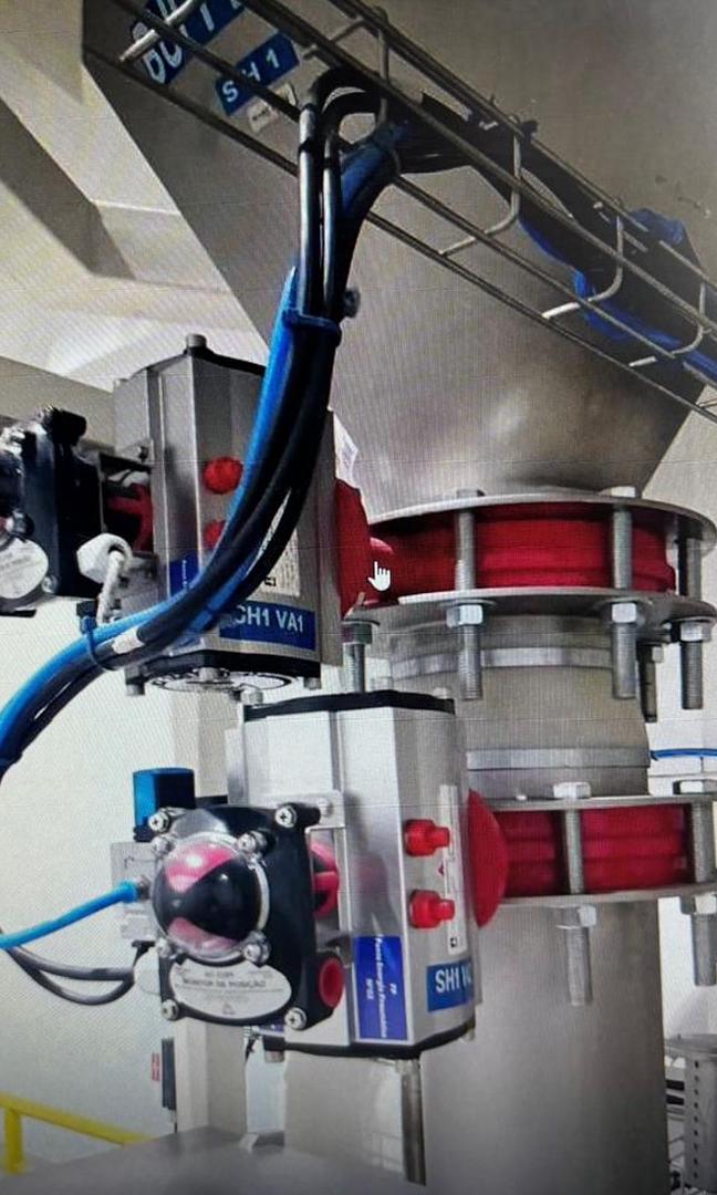 Equipamentos para processamento e mistura de pós 