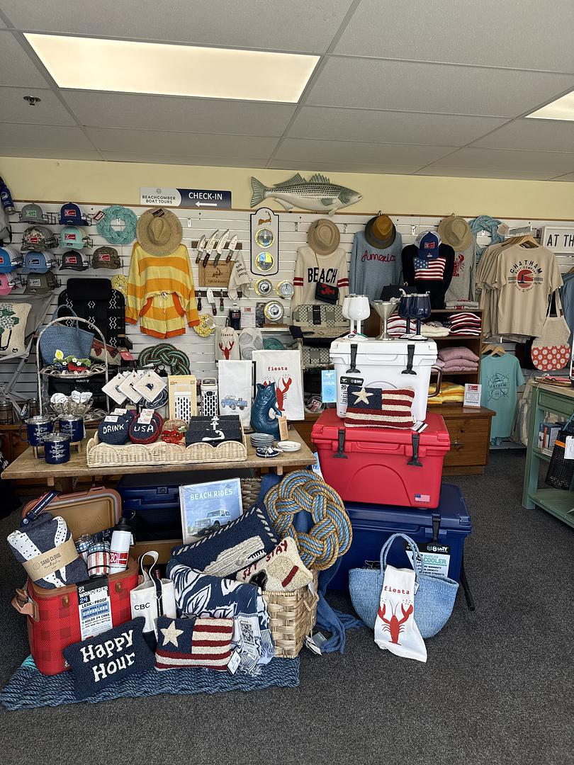 Store floor with clothing and gifts