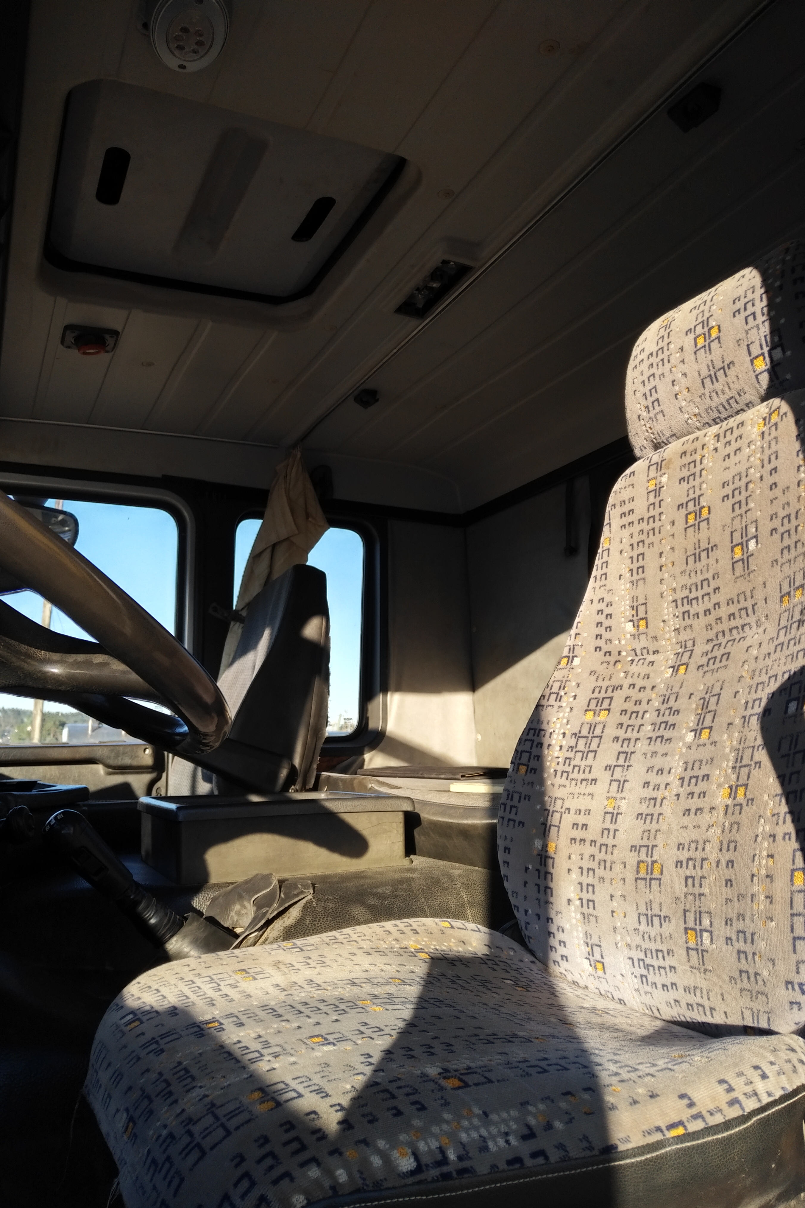 Left hand drive Scania 93M 280 18 ton dropside truck recently sold to Lagos - Nigeria.