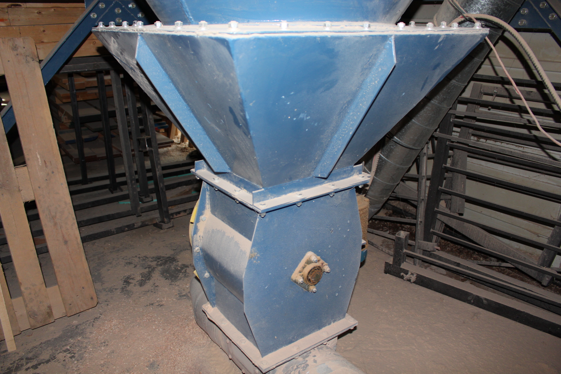 PAST AUCTION- MOULDING & WOODWORKING MFG PLANT AUCTION 