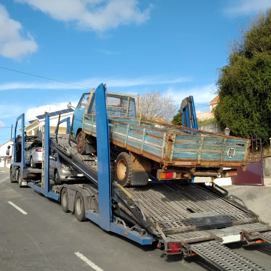 Transport & Delivery to Antwerp - Belgium. Shipping to Freetown - Sierra Leone.