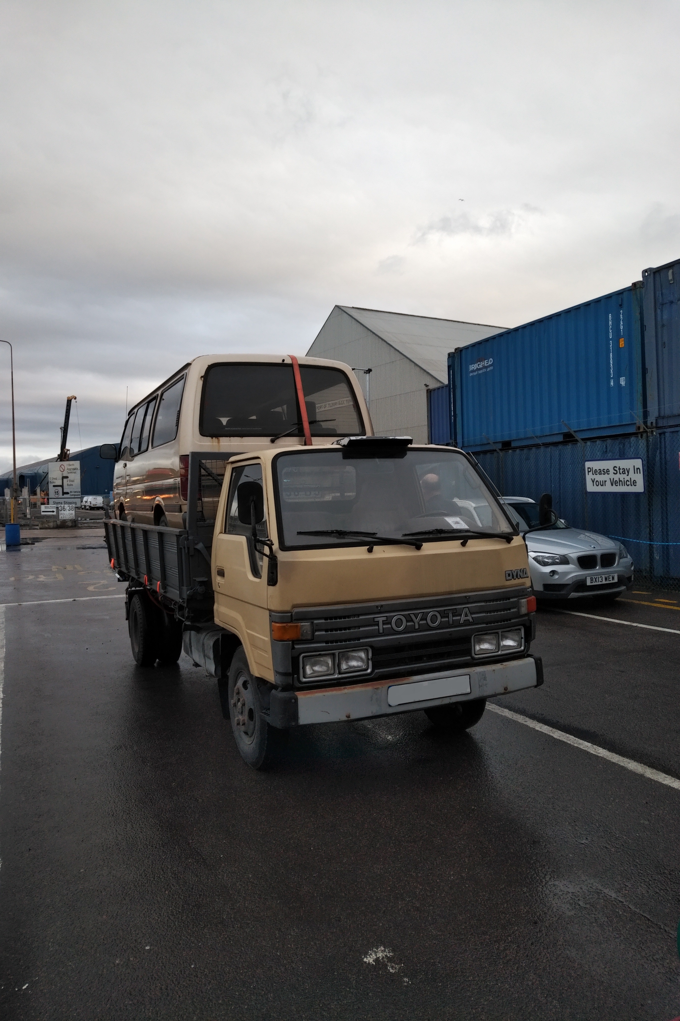 Shipping to Freetown - Sierra Leone.