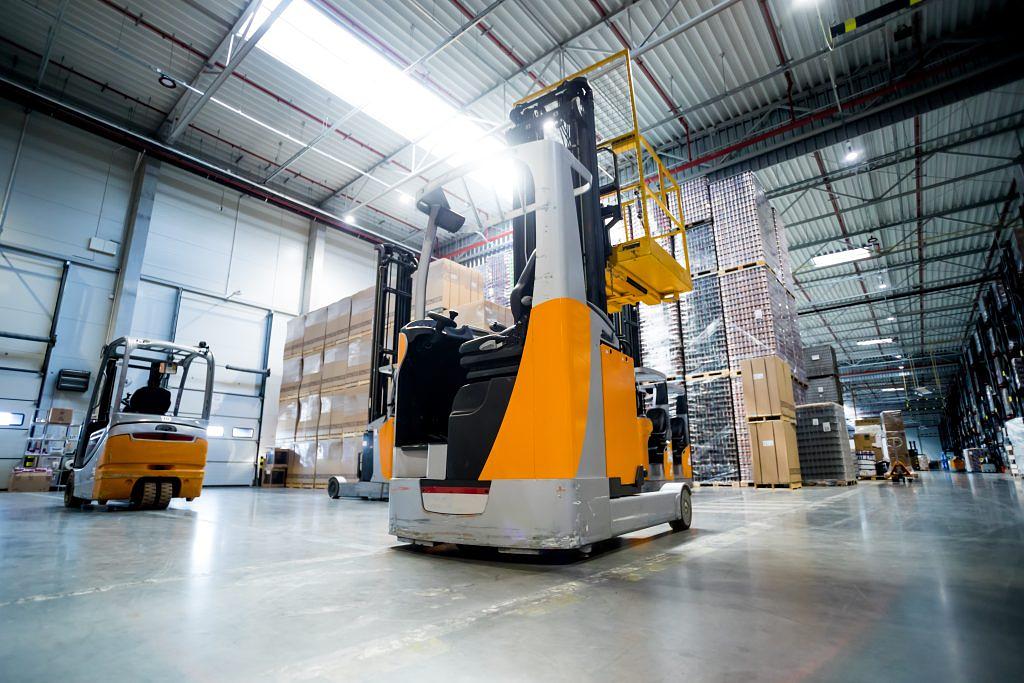 4 Benefits of Short-Term Forklift Rentals: Why You Should Rent a Forklift