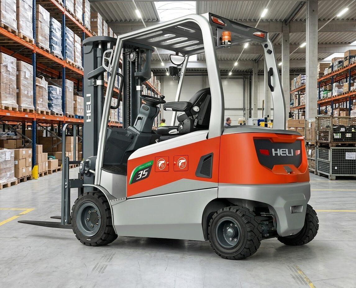 Atlantic Forklifts fleet and facility in Hialeah, Florida