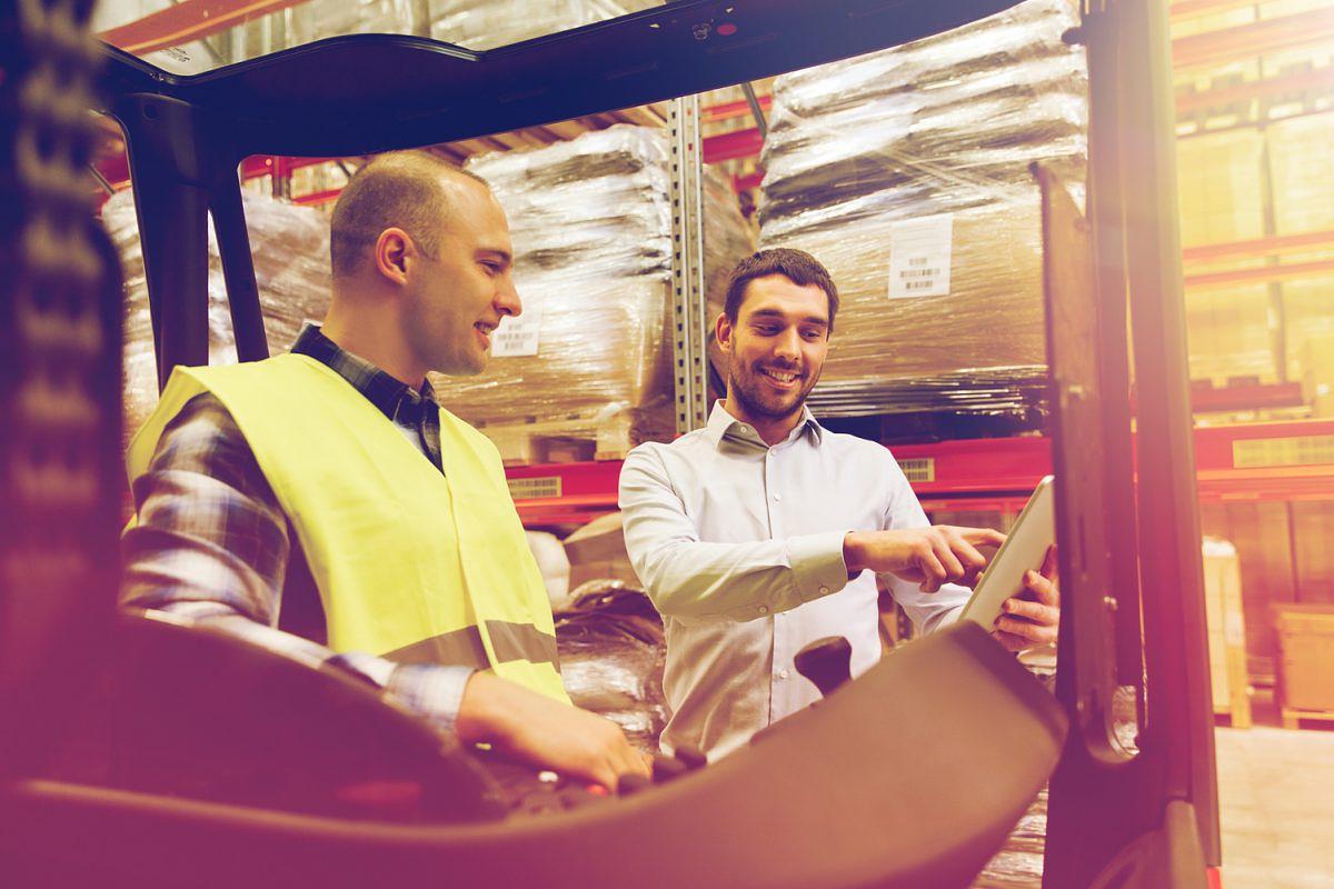 Signs Your Forklift Requires Service or Maintenance