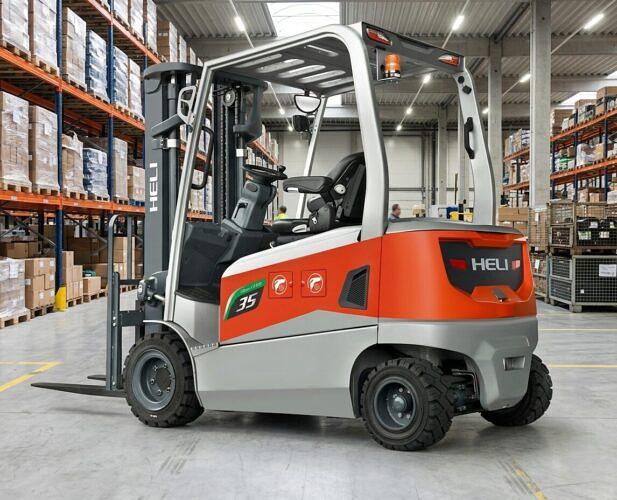 Why choose Lithium vs Lead Acid Power for your Forklift?