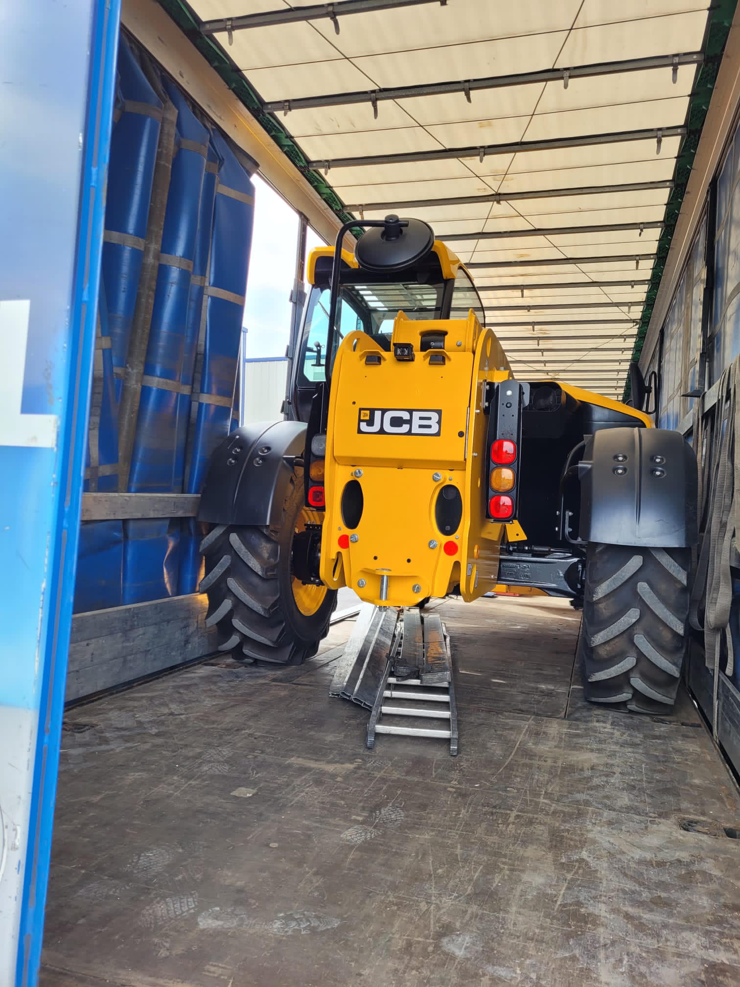 2 Ex Rental JCBs SOLD...... heading to the customer in Germany