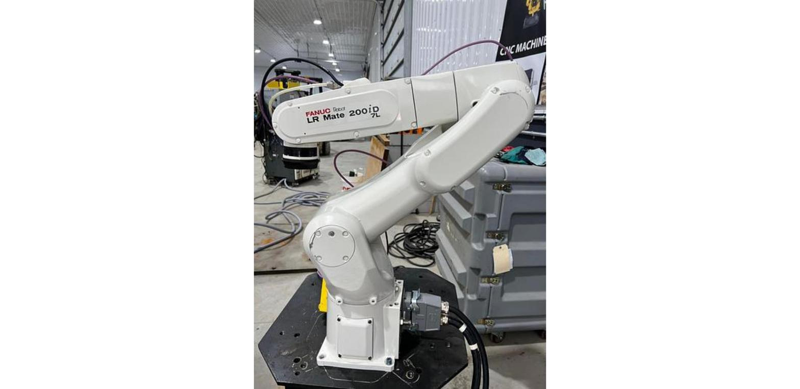 Collaborative Robots vs Traditional Industrial Robots