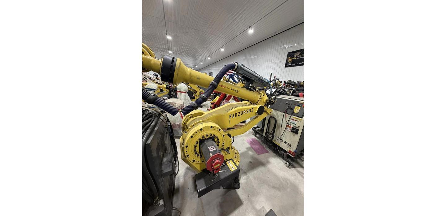 FANUC M-900 Series Guide: M-900iA/260L, 350, 400L and the M-900iB