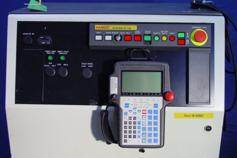 FANUC R-J3 ROBOT CONTROLLER