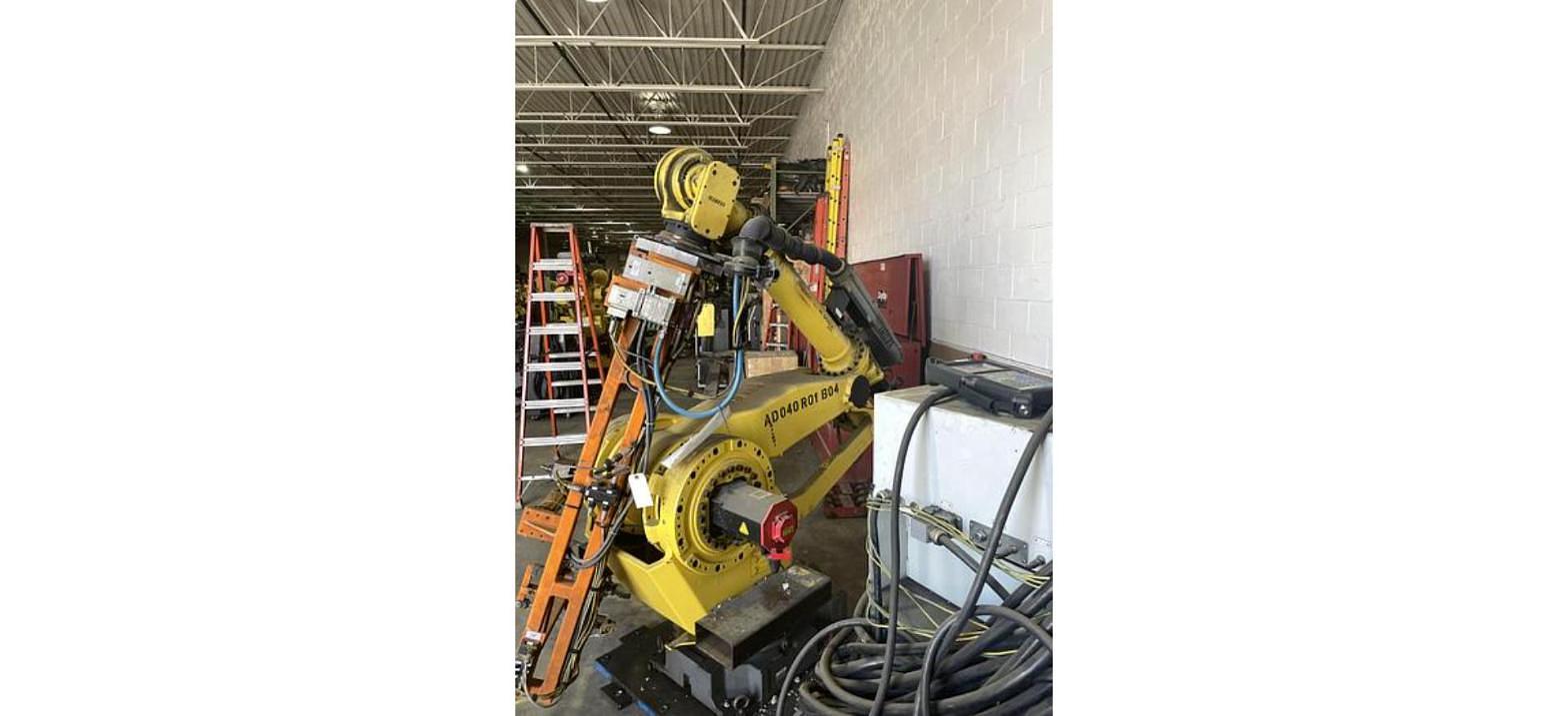 Robotic Deburring: Choosing a Robot for Finishing Work