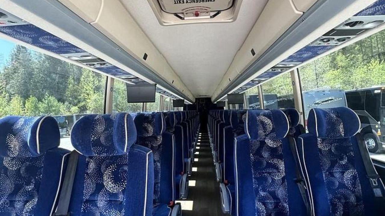 Charter Bus for a School Field Trip: 10 Fleet Strategy Tips 