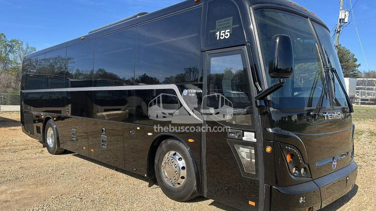 How to Buy a Used Bus the Smart Way: 5 Things to Check First