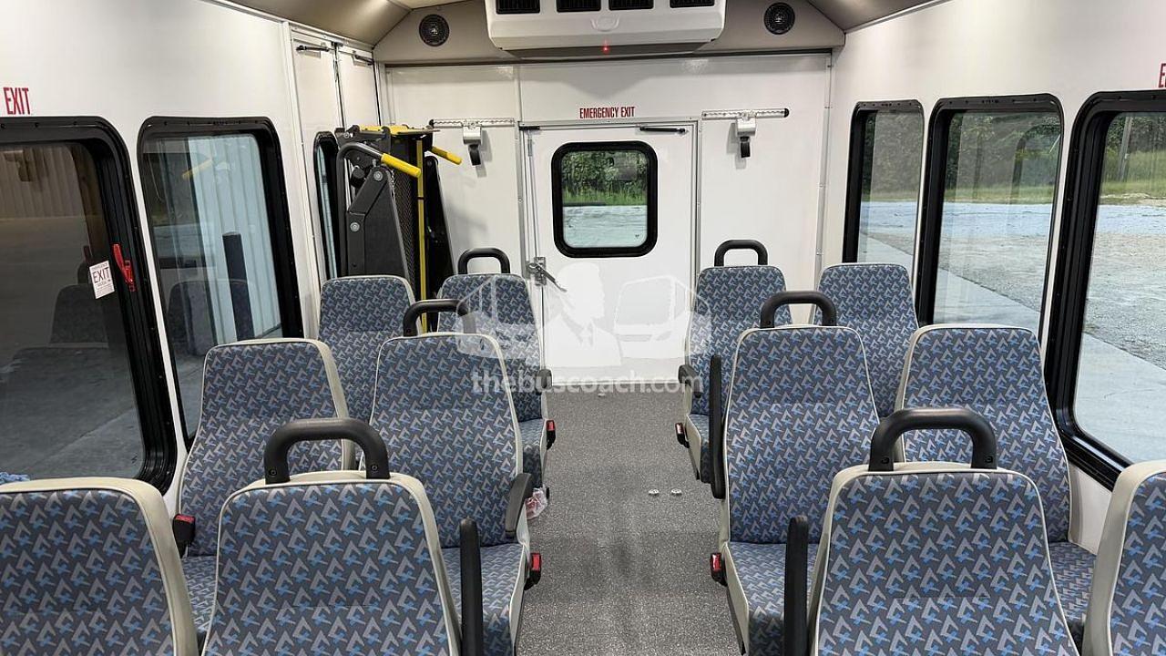 Wheelchair Lift Bus: 7 Critical Things to Check Before Buying