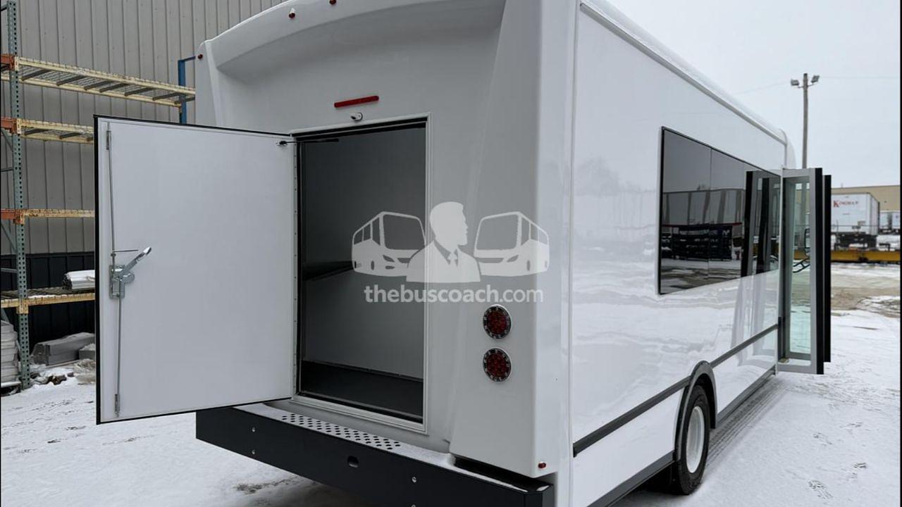 5 Questions to Ask Before Buying a Ford E450 Shuttle Bus