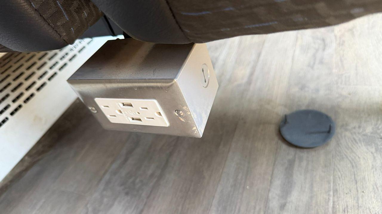 Do Charter Buses Have Outlets? 7 Helpful Facts Most Travelers Miss