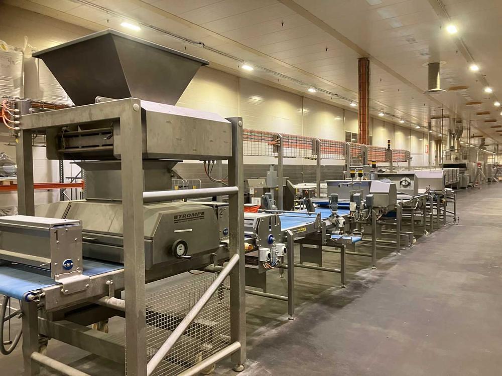 For Sale: 2017–2021 TROMP / KUNZE / DEN BOER Universal Production Line (Crackers, Pita, Flatbread) – Up to 60,000 pcs/hr