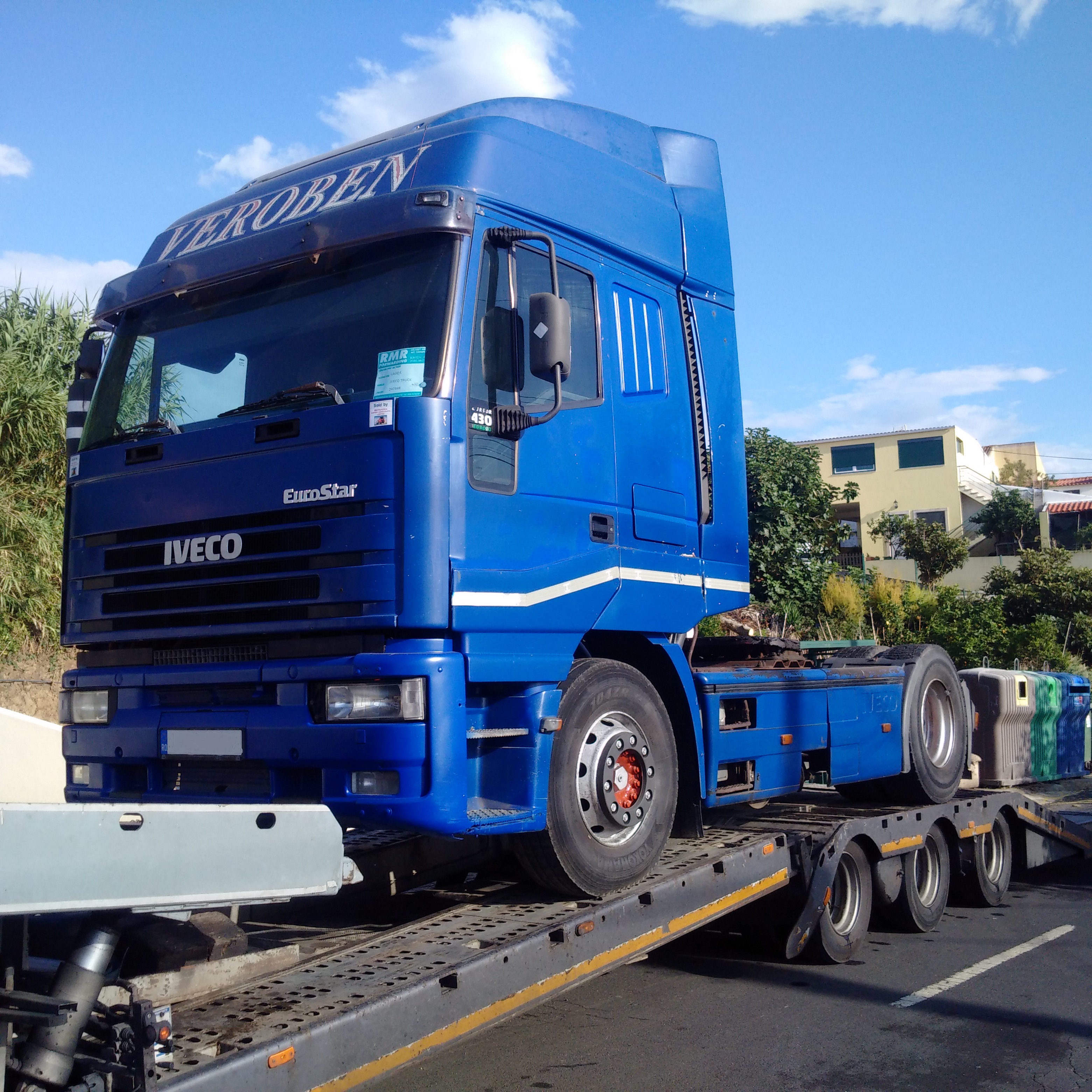 Delivery to Antwerp - Belgium. Shipping to Lagos - Nigeria.