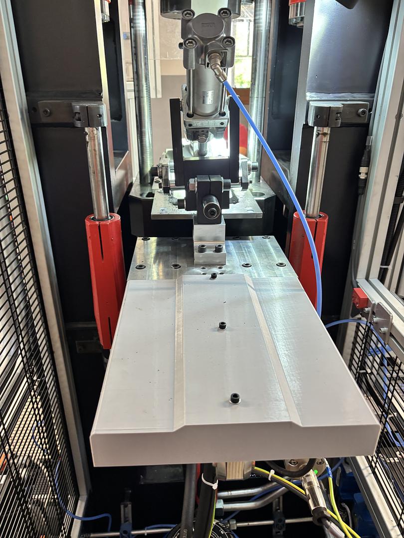 New hydraulic CNC Press 30PH/4