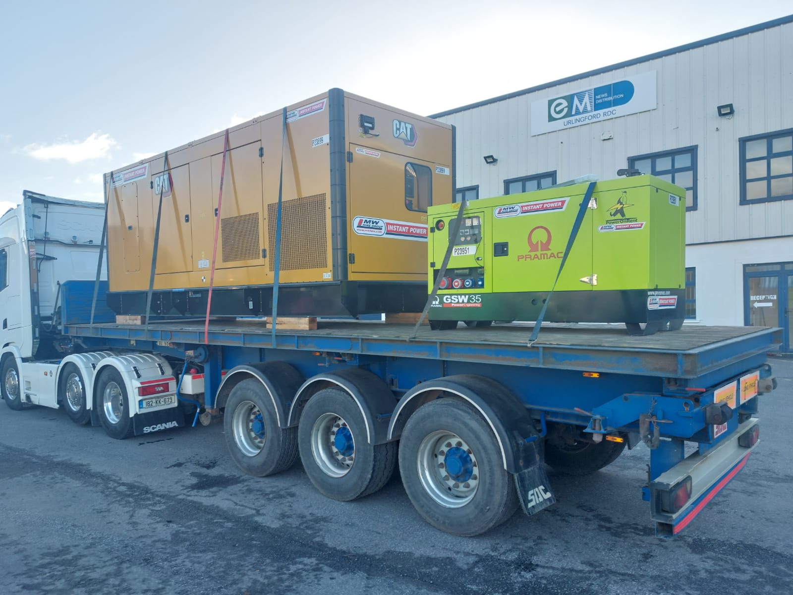 New CAT 715kva Generator and New Pramac GSW35 SOLD.... Heading to the customer in Meath 