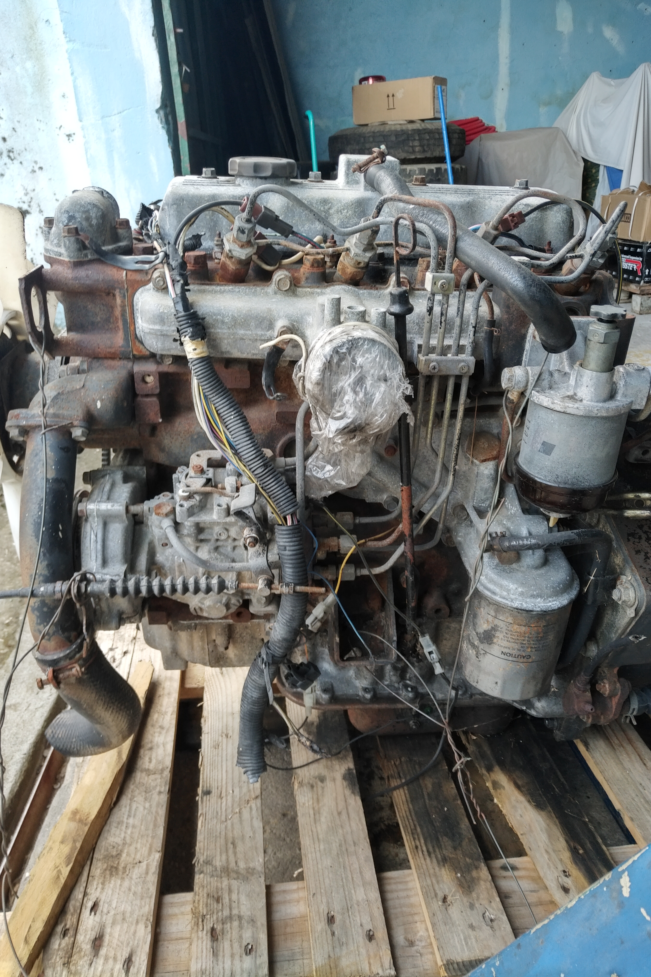 Perkins 4.182 engine & gearbox for Mazda T3000 truck sold to Madeira Island - Portugal.