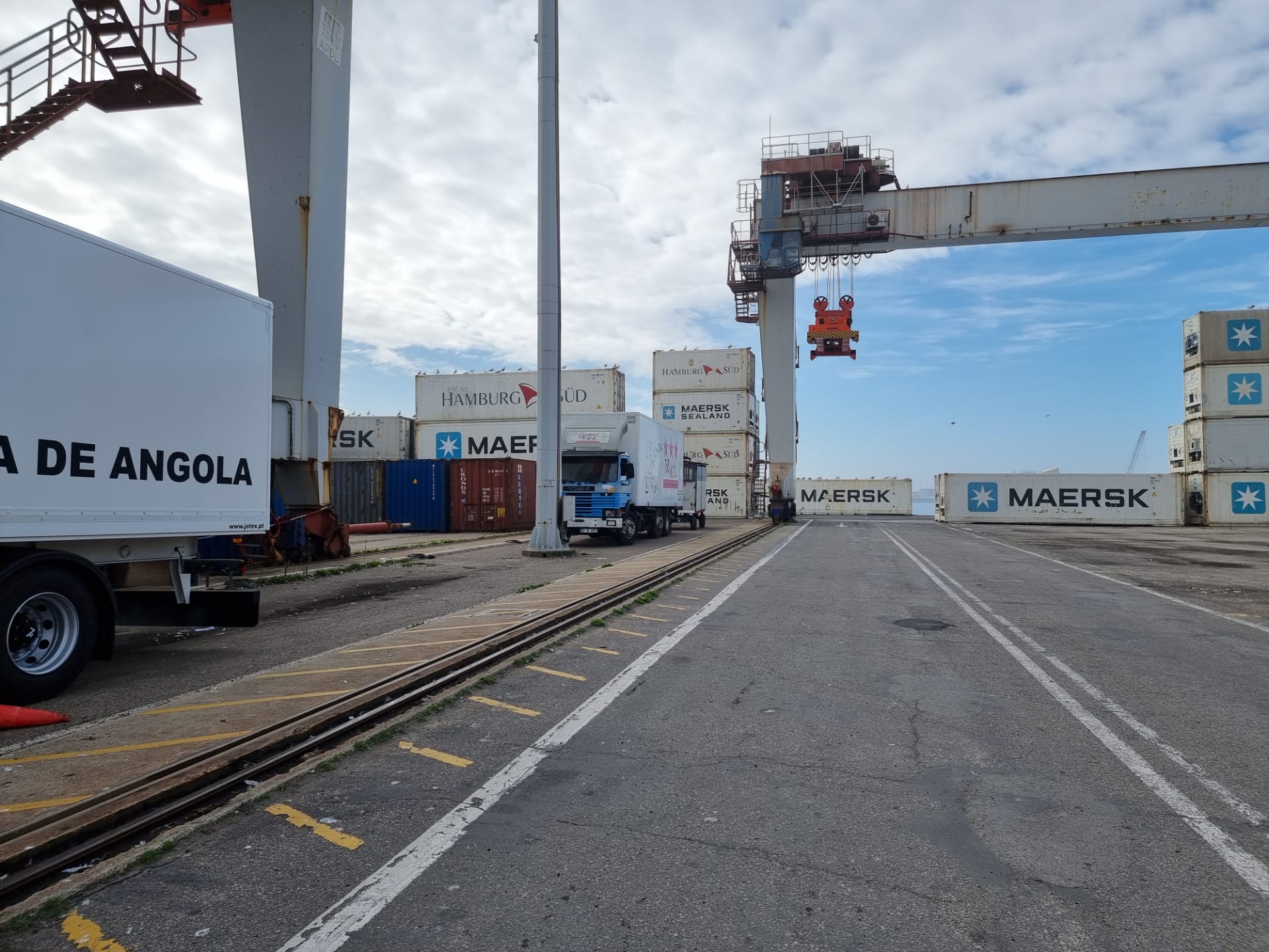 Grimaldi RoRo shipping from Portugal to Lagos - Nigeria.