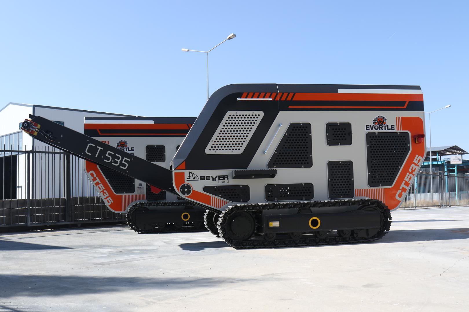Jaw Crusher vs. Impact Crusher: How to Choose for Your Material