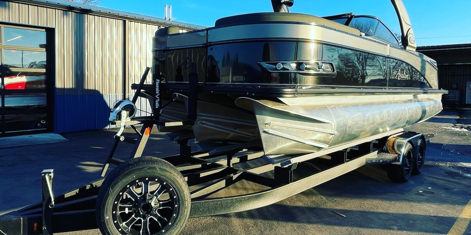 Best Gear for Pontoon Boats This Spring: Comfort, Storage, and Fun