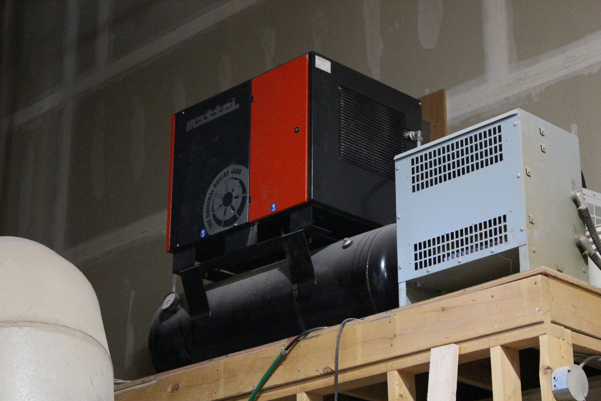 PAST AUCTION- MOULDING & WOODWORKING MFG PLANT AUCTION 